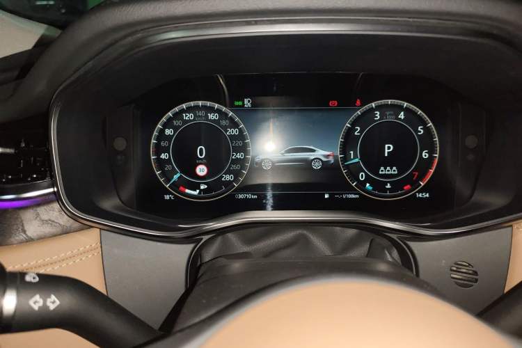 Used Jaguar XFL 2023 XFL 2.0T P250 Two-Wheel-Drive Prestige Luxury Gold Edition Instrument Cluster