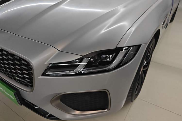 Used Jaguar XFL 2023 XFL 2.0T P250 Two-Wheel-Drive Elite Sport Gold Edition Left Front Headlight
