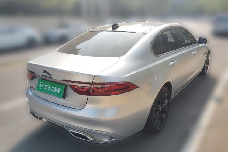 Used Jaguar XFL 2023 XFL 2.0T P250 Two-Wheel-Drive Prestige Luxury Gold Edition Rear Right 45 Deg