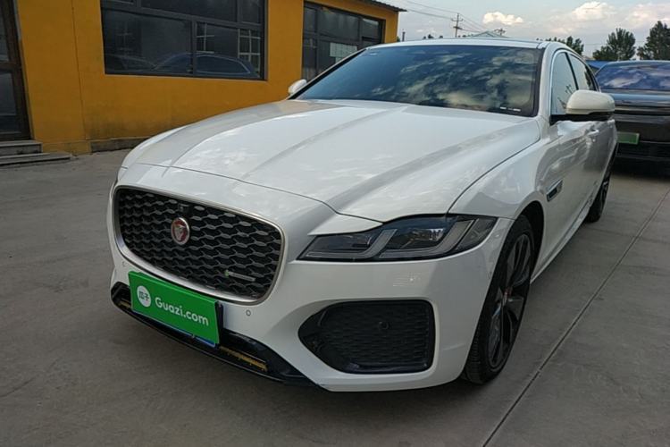 Used Jaguar XFL 2023 XFL 2.0T P300 Four-Wheel-Drive Flagship Sport Edition Guazi used car, China used car export, Used car for sale, Used  cars, Cheapest cars for sale