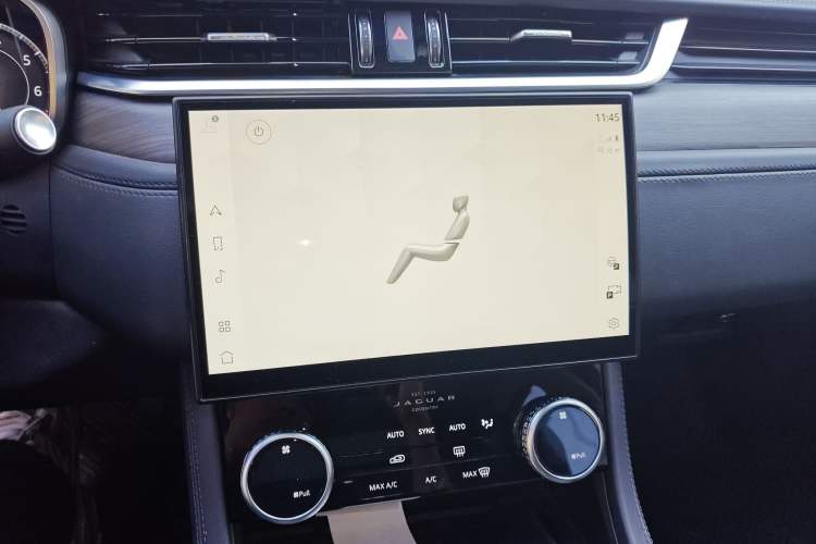 Used Jaguar XFL 2023 XFL 2.0T P200 Two-Wheel-Drive Elite Luxury Edition Audio And AC Panel