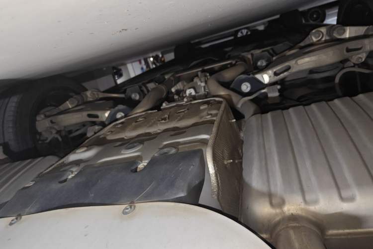 Used Jaguar XFL 2023 XFL 2.0T P250 Two-Wheel-Drive Luxury Deluxe Edition Chassis Rear