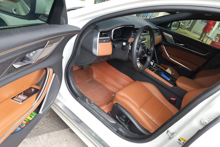 Used Jaguar XFL 2023 XFL 2.0T P250 Two-Wheel-Drive Elite Sport Edition Driver Seat