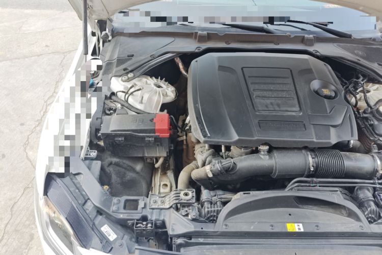 Used Jaguar XFL 2023 XFL 2.0T P200 Two-Wheel-Drive Elite Luxury Edition Engine Bay Right
