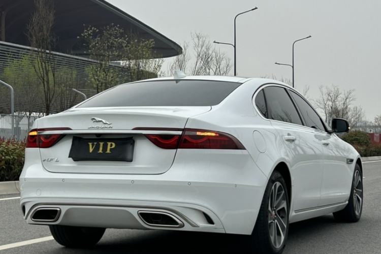 Used Jaguar XFL 2023 XFL 2.0T P200 Two-Wheel-Drive Elite Luxury Edition Exterior 1