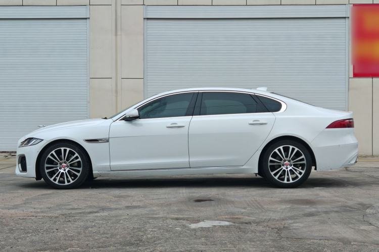 Used Jaguar XFL 2023 XFL 2.0T P250 Two-Wheel-Drive Luxury Deluxe Edition Exterior 1