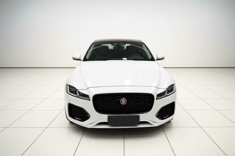 Used Jaguar XFL 2023 XFL 2.0T P200 Two-Wheel-Drive Elite Luxury Edition Front