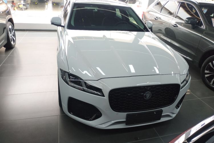 Used Jaguar XFL 2023 XFL 2.0T P200 Two-Wheel-Drive Elite Luxury Edition Front