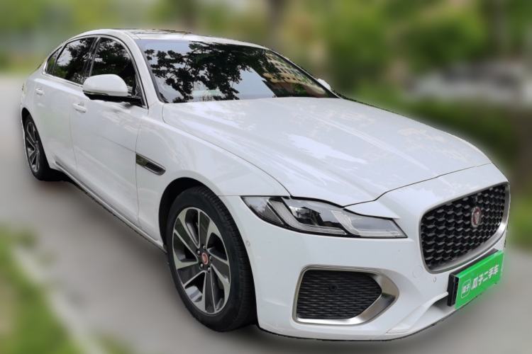 Used Jaguar XFL 2023 XFL 2.0T P200 Two-Wheel-Drive Elite Luxury Edition Front Right 45 Deg