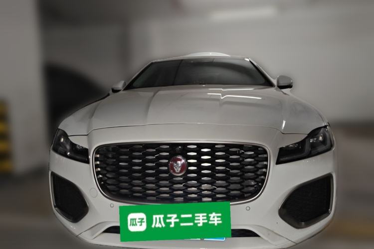 Used Jaguar XFL 2023 XFL 2.0T P250 Two-Wheel-Drive Luxury Deluxe Edition Front