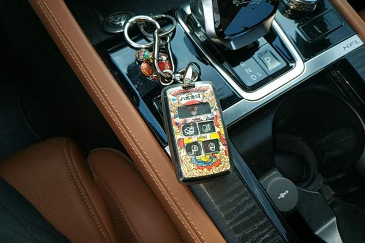 Used Jaguar XFL 2023 XFL 2.0T P300 Four-Wheel-Drive Flagship Sport Edition Interior 1
