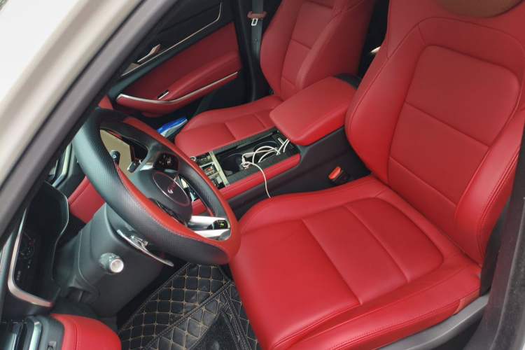 Used Jaguar XFL 2023 XFL 2.0T P250 Two-Wheel-Drive Elite Sport Edition Left Front Seat