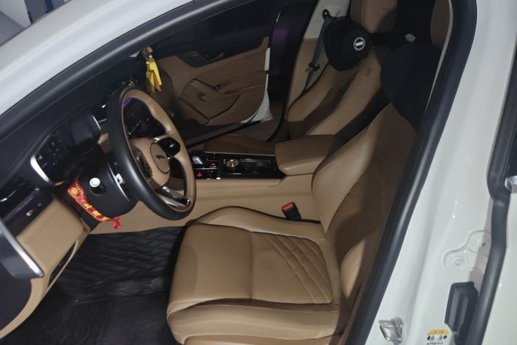 Used Jaguar XFL 2023 XFL 2.0T P250 Two-Wheel-Drive Luxury Deluxe Edition Left Front Seat