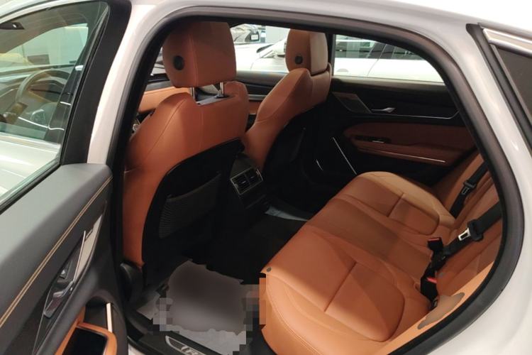 Used Jaguar XFL 2023 XFL 2.0T P250 Two-Wheel-Drive Elite Sport Edition Left Rear Seat