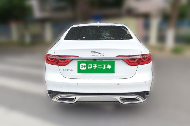 Used Jaguar XFL 2023 XFL 2.0T P250 Two-Wheel-Drive Elite Sport Edition Rear