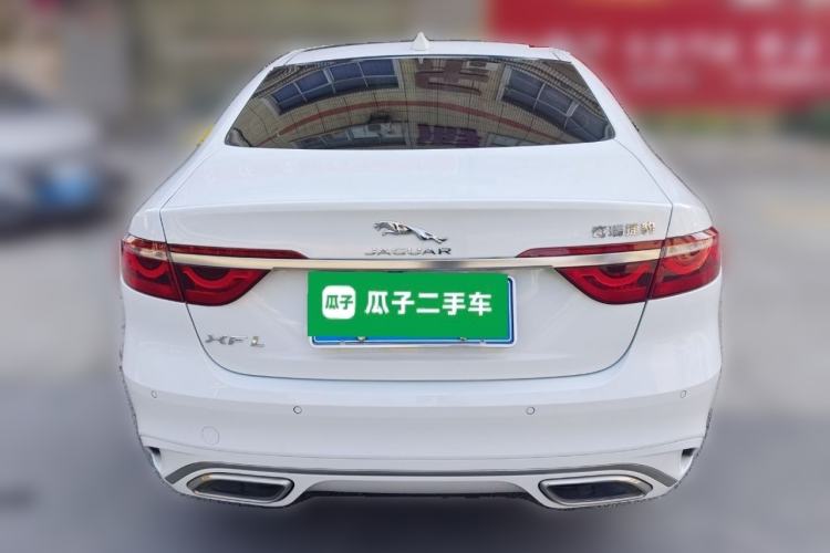 Used Jaguar XFL 2023 XFL 2.0T P200 Two-Wheel-Drive Elite Luxury Edition Rear