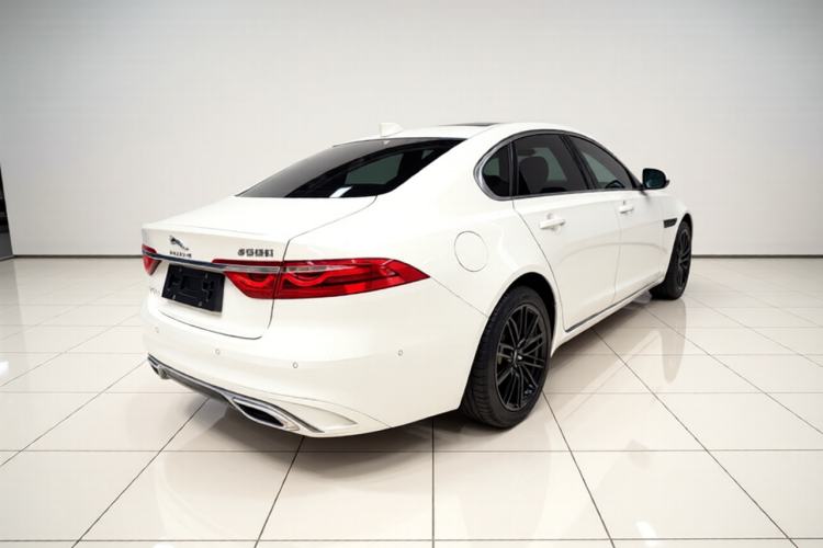 Used Jaguar XFL 2023 XFL 2.0T P200 Two-Wheel-Drive Elite Luxury Edition Rear Right 45 Deg