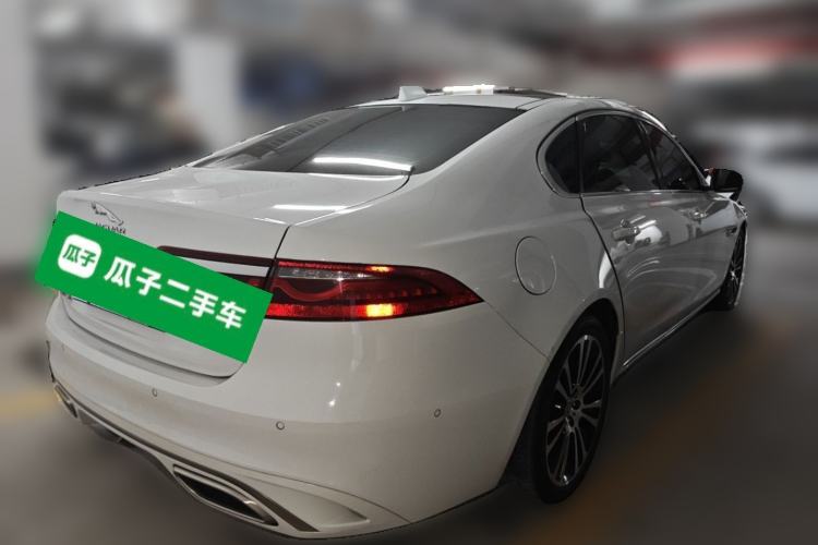 Used Jaguar XFL 2023 XFL 2.0T P250 Two-Wheel-Drive Luxury Deluxe Edition Rear Right 45 Deg