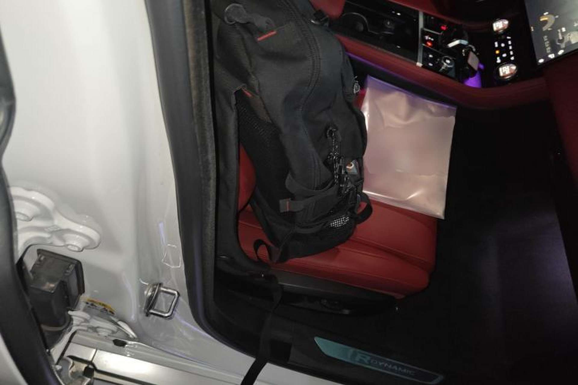 Used Jaguar XFL 2023 XFL 2.0T P250 Two-Wheel-Drive Elite Sport Edition Right Front Seat