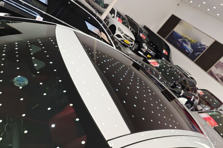 Used Jaguar XFL 2023 XFL 2.0T P250 Two-Wheel-Drive Elite Sport Gold Edition Roof