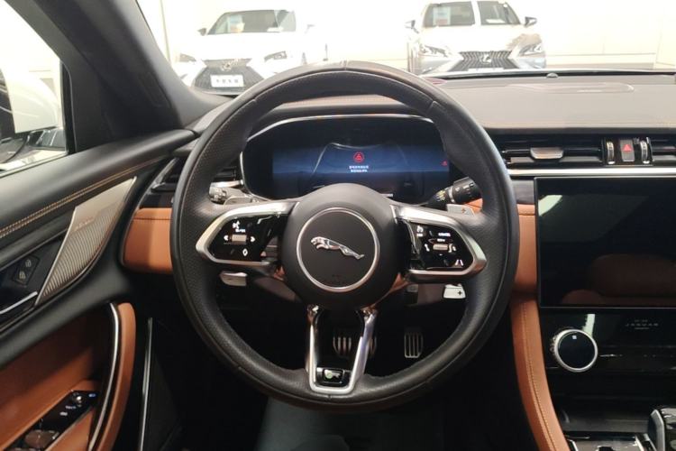 Used Jaguar XFL 2023 XFL 2.0T P250 Two-Wheel-Drive Elite Sport Edition Steering Wheel
