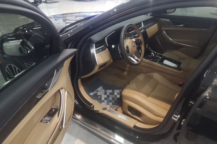 Used Jaguar XFL 2024 2.0T P250 Two-Wheel Drive Prestige Luxury Edition Driver Seat