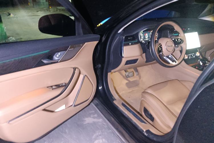Used Jaguar XFL 2024 2.0T P250 Two-Wheel Drive Prestige Luxury Edition Driver Seat