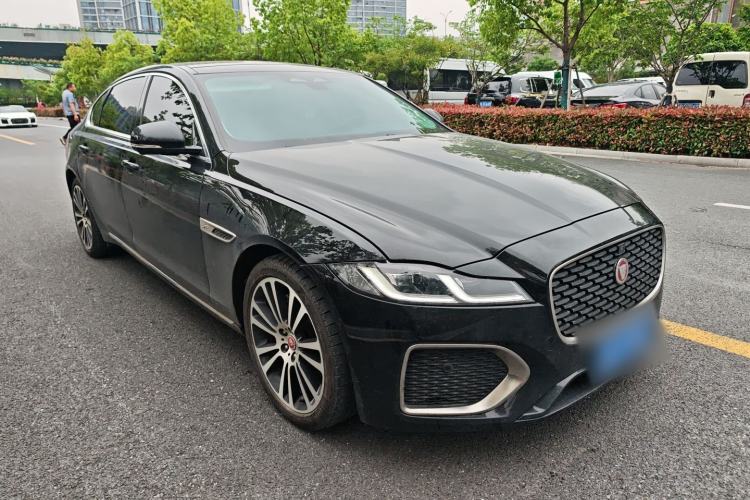 Used Jaguar XFL 2024 2.0T P250 Two-Wheel Drive Prestige Luxury Edition Exterior 1