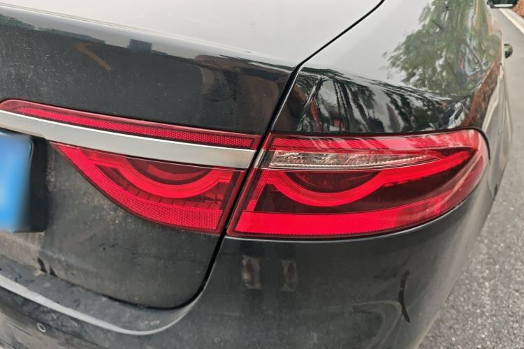 Used Jaguar XFL 2024 2.0T P250 Two-Wheel Drive Prestige Luxury Edition Exterior 3