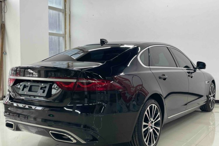 Used Jaguar XFL 2024 2.0T P250 Two-Wheel Drive Prestige Luxury Edition Exterior 3