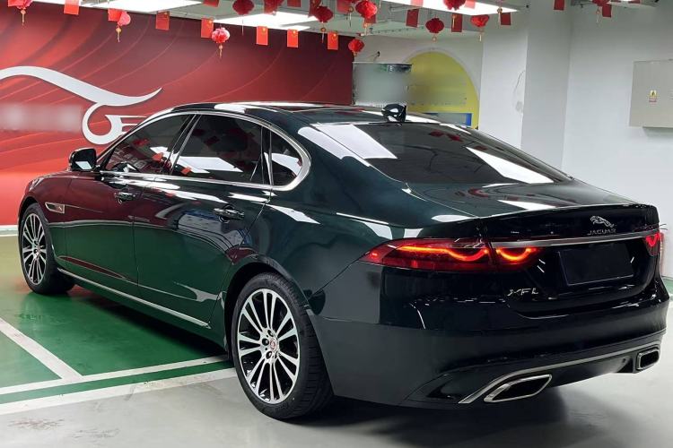 Used Jaguar XFL 2024 2.0T P250 Two-Wheel Drive Prestige Luxury Edition Exterior 3