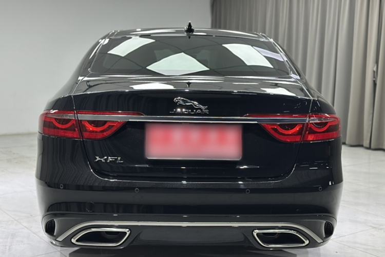 Used Jaguar XFL 2024 2.0T P250 Two-Wheel Drive Prestige Luxury Edition Exterior 4