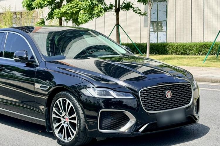 Used Jaguar XFL 2024 2.0T P250 Two-Wheel Drive Prestige Luxury Edition Exterior 6