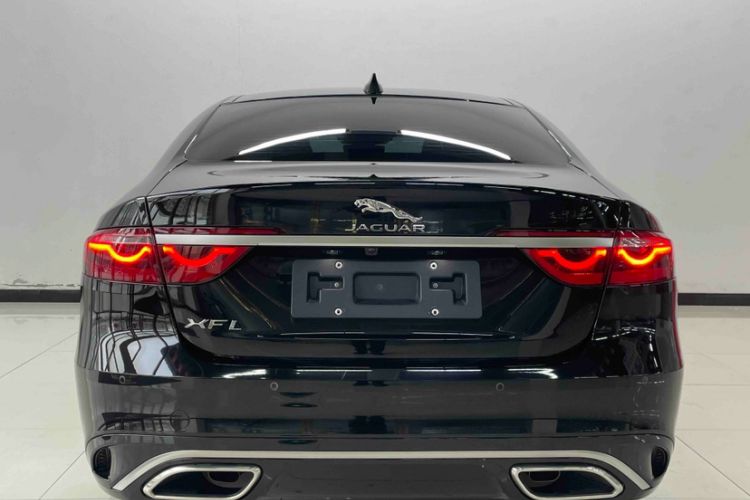 Used Jaguar XFL 2024 2.0T P250 Two-Wheel Drive Prestige Luxury Edition Exterior 6