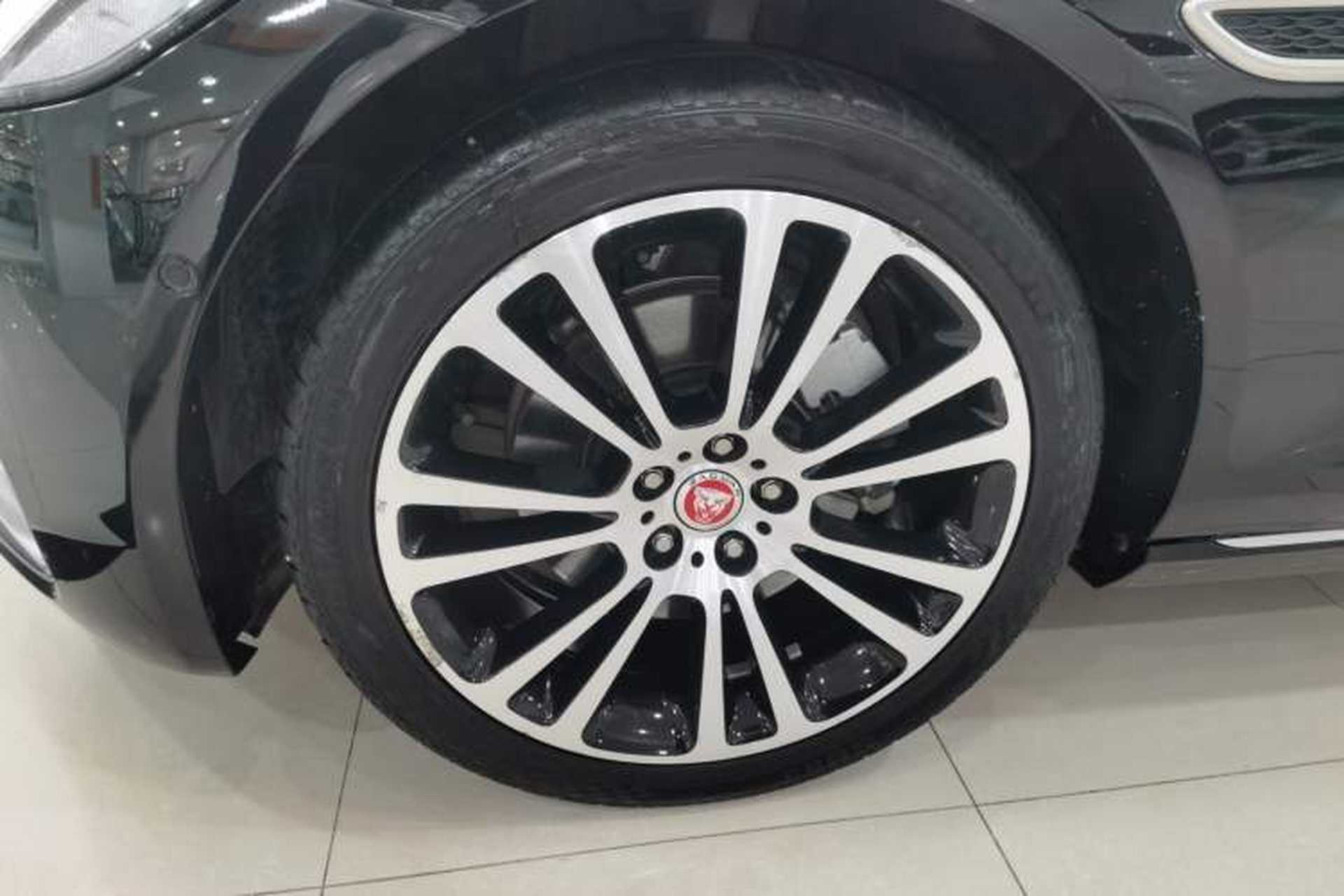 Used Jaguar XFL 2024 2.0T P250 Two-Wheel Drive Prestige Luxury Edition Exterior 7