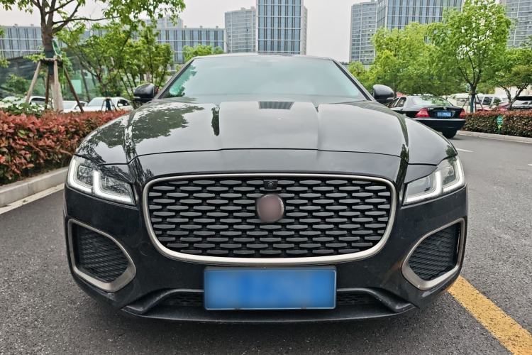 Used Jaguar XFL 2024 2.0T P250 Two-Wheel Drive Prestige Luxury Edition Front