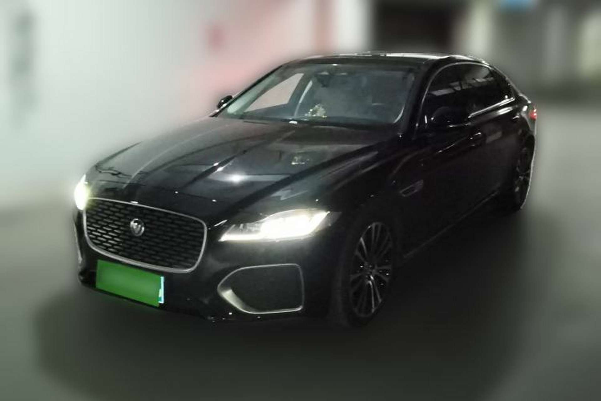 Used Jaguar XFL 2024 2.0T P250 Two-Wheel Drive Prestige Luxury Edition Front Left 45 Deg