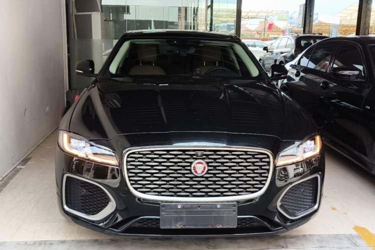 Used Jaguar XFL 2024 2.0T P250 Two-Wheel Drive Prestige Luxury Edition Front