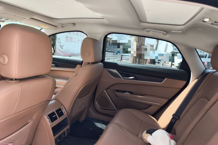 Used Jaguar XFL 2024 2.0T P250 Two-Wheel Drive Prestige Luxury Edition Headliner