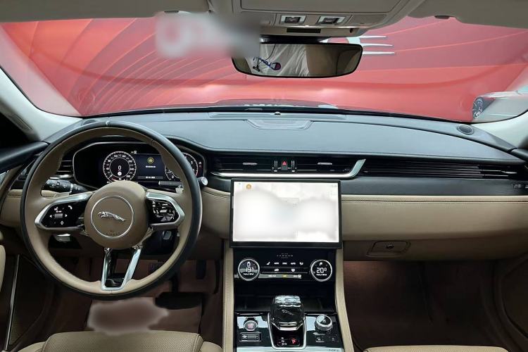 Used Jaguar XFL 2024 2.0T P250 Two-Wheel Drive Prestige Luxury Edition Interior 2
