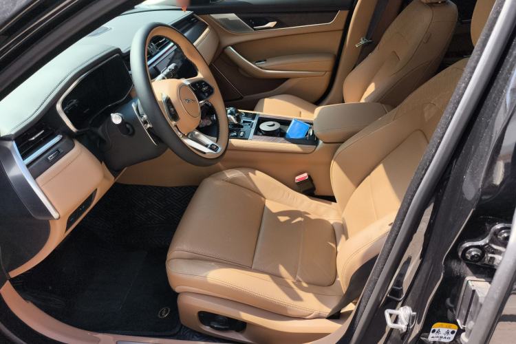 Used Jaguar XFL 2024 2.0T P250 Two-Wheel Drive Prestige Luxury Edition Left Front Seat