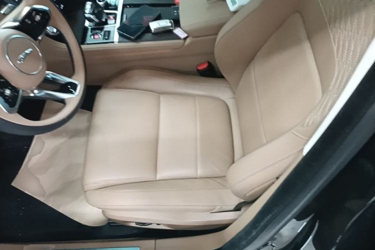 Used Jaguar XFL 2024 2.0T P250 Two-Wheel Drive Prestige Luxury Edition Left Front Seat