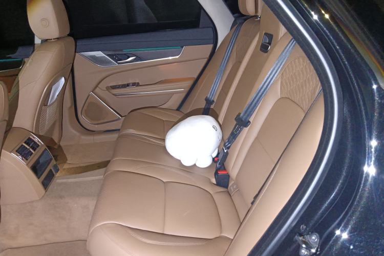Used Jaguar XFL 2024 2.0T P250 Two-Wheel Drive Prestige Luxury Edition Left Rear Seat