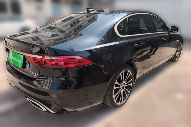 Used Jaguar XFL 2024 2.0T P250 Two-Wheel Drive Prestige Luxury Edition Rear Right 45 Deg