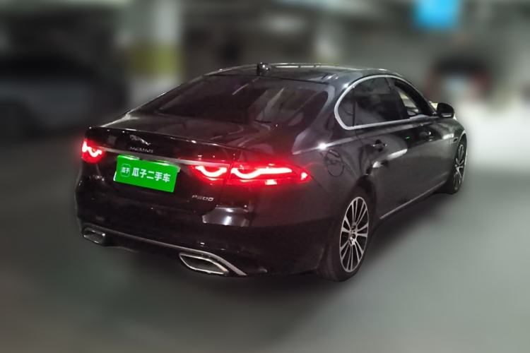 Used Jaguar XFL 2024 2.0T P250 Two-Wheel Drive Prestige Luxury Edition Rear Right 45 Deg