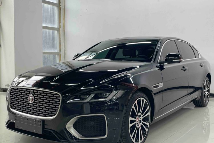 Used Jaguar XFL 2024 2.0T P250 Two-Wheel Drive Prestige Luxury Edition Roof