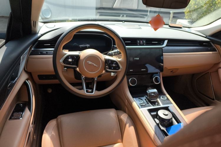 Used Jaguar XFL 2024 2.0T P250 Two-Wheel Drive Prestige Luxury Edition Steering Wheel