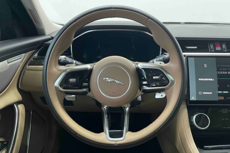 Used Jaguar XFL 2024 2.0T P250 Two-Wheel Drive Prestige Luxury Edition Steering Wheel