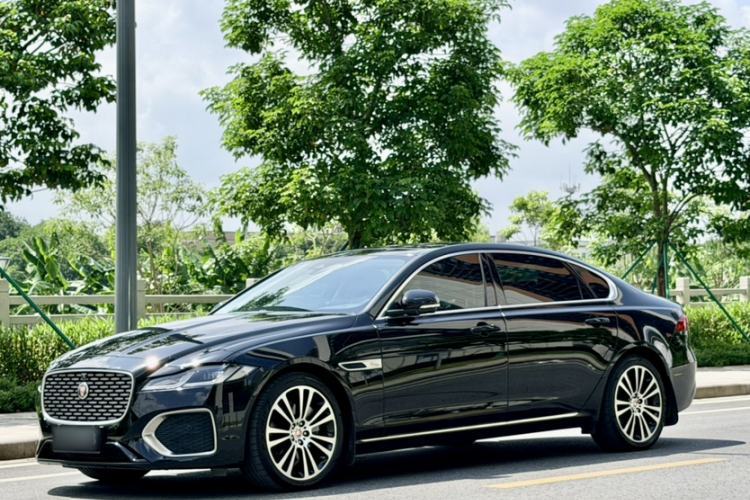 Used Jaguar XFL 2024 2.0T P250 Two-Wheel Drive Prestige Luxury Edition Guazi used car, China used car export, Used car for sale, Used  cars, Cheapest cars for sale