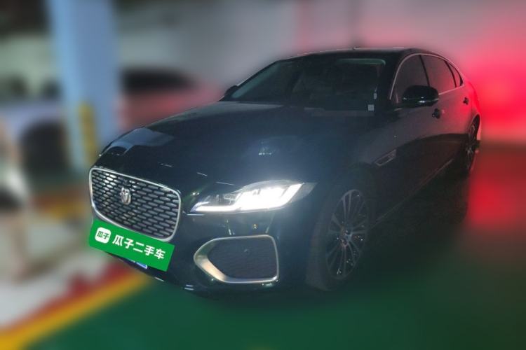 Jaguar XFL 2024 2.0T P250 Two-Wheel Drive Prestige Luxury Edition